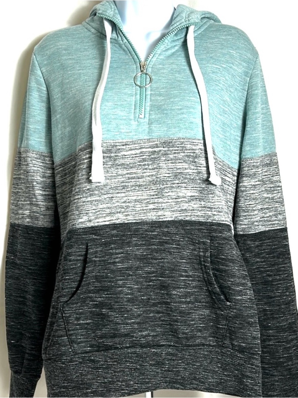 Reflex Women’s Size Medium Hoodie Turquoise Gray Striped Sweatshirt Cotton Blend
